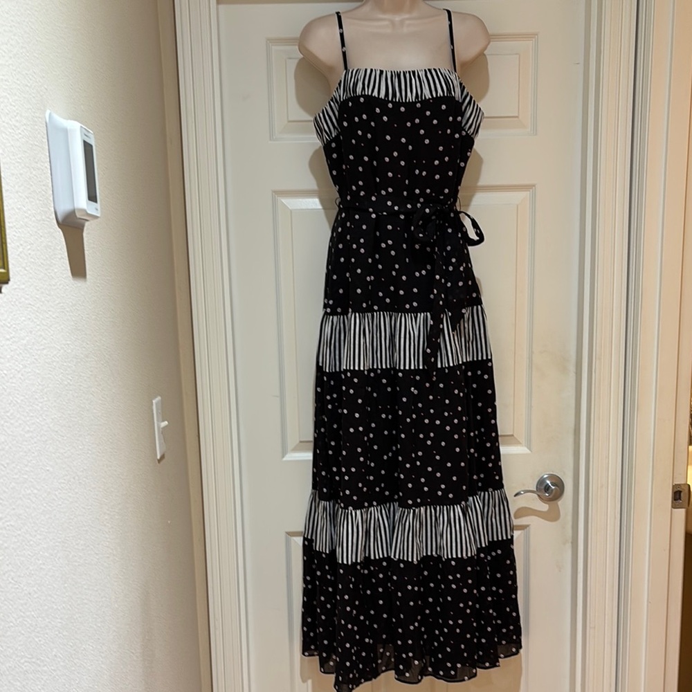 NWOT Kate Spade Black and White/Pink Flowers Dress Size 10 - Picture 2 of 12